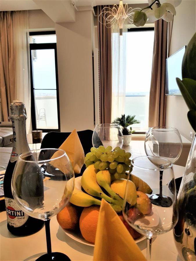 Evy Deluxe Apartment Mamaia Buitenkant foto