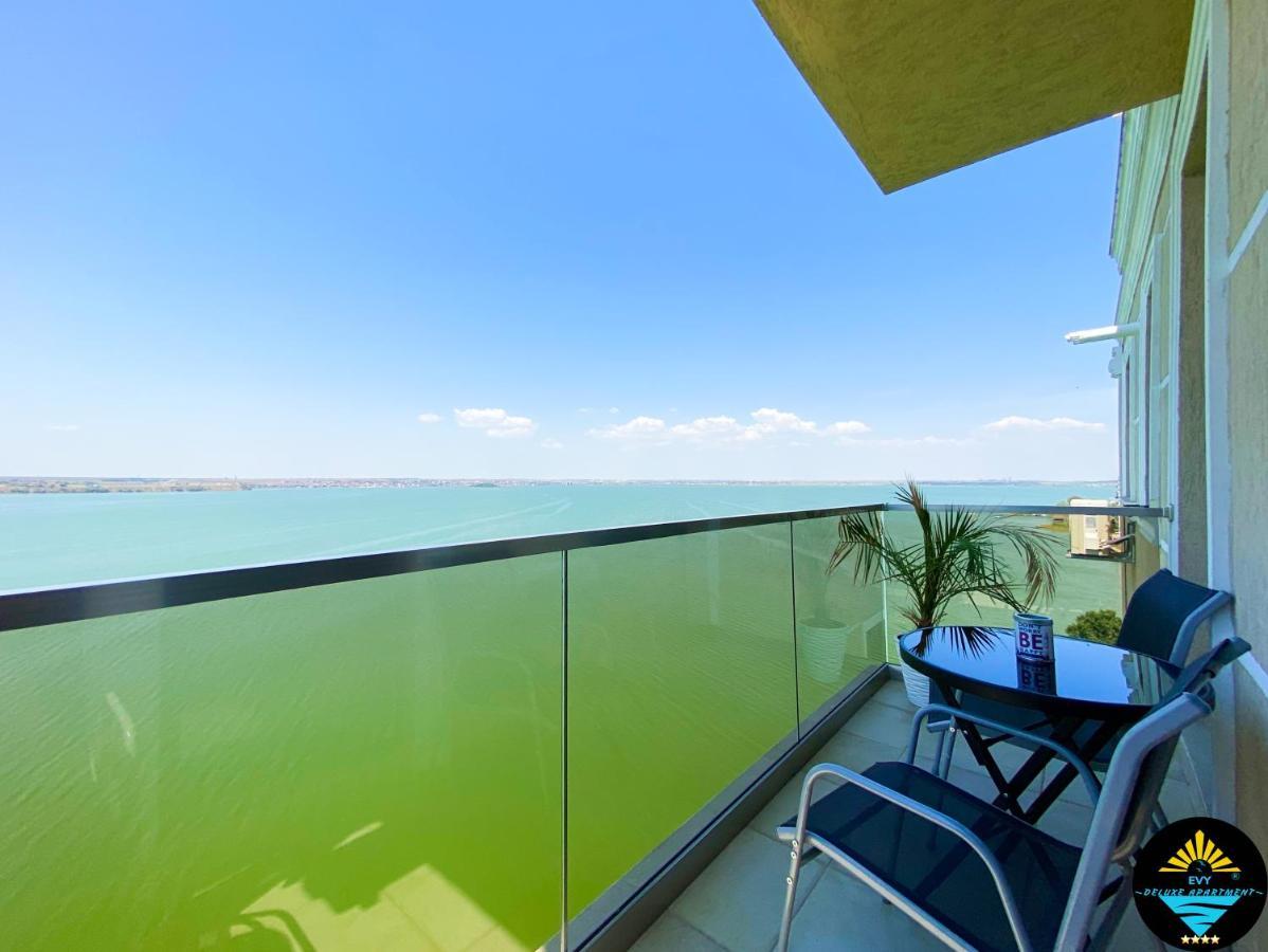 Evy Deluxe Apartment Mamaia Buitenkant foto